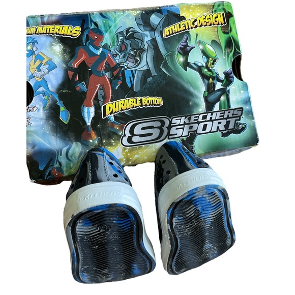 Sketchers toddler water shoes size 6 - Picture 3 of 4